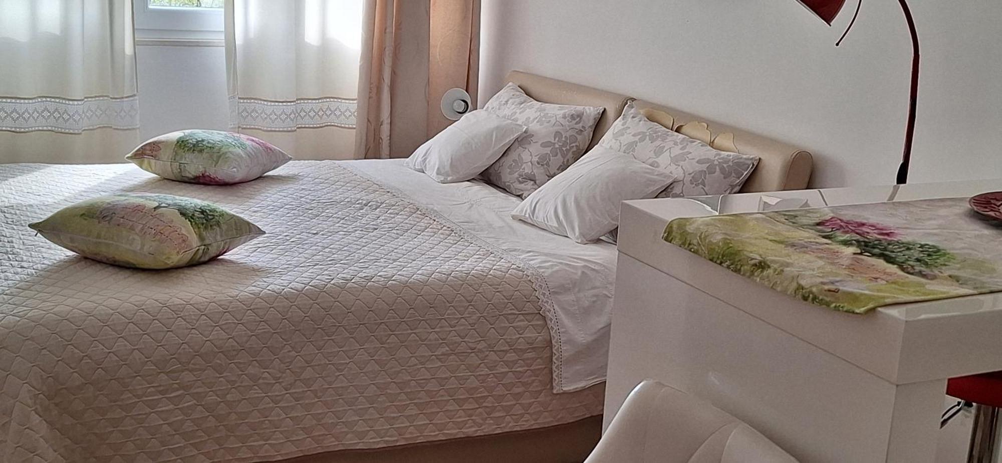 Klara Studio Apartman Split Bagian luar foto